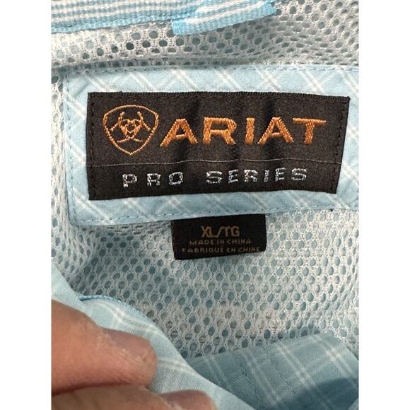 Ariat Shirt Men's 2XL Blue White Pro Series Plaid Button Down Long Sleeve - Picture 2 of 9